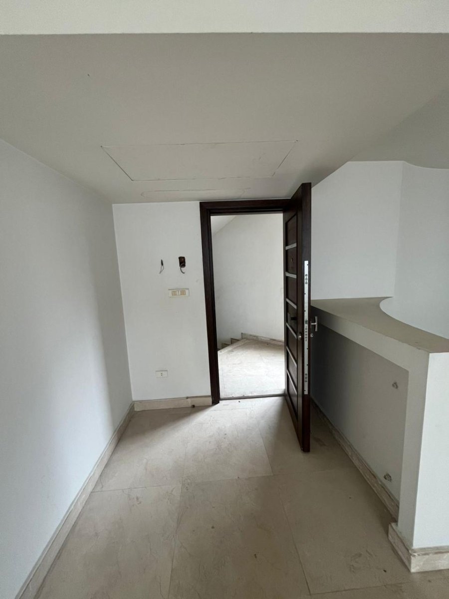 550 SQM Duplex For Sale In Adma - Kesewran  ( Sea View, gym and Swimming Pool ) — photo 17