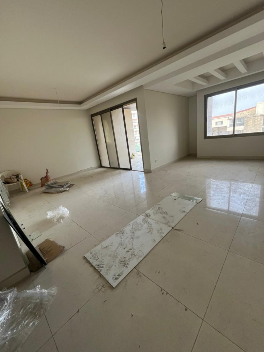 180SQM Apartment For Sale In Jounieh - Keserwan ( prime location ) — photo 3