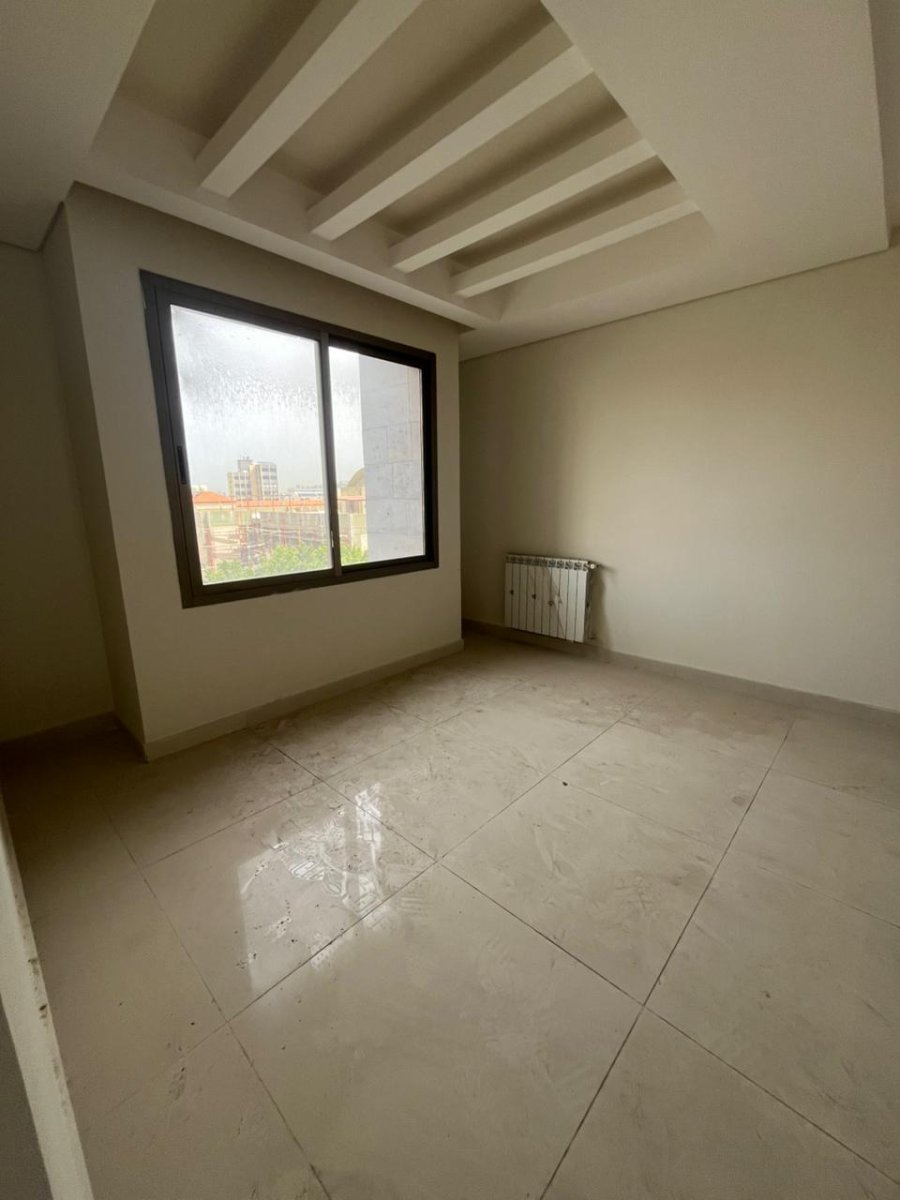 180SQM Apartment For Sale In Jounieh - Keserwan ( prime location ) — photo 4