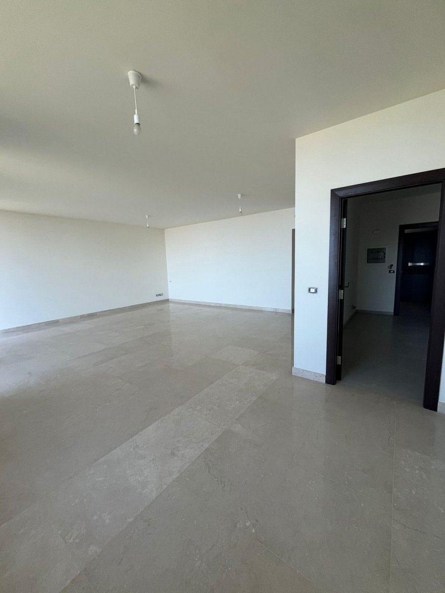 220 SQM delux apartment for sale in Sahel Alma with sea view — photo 4