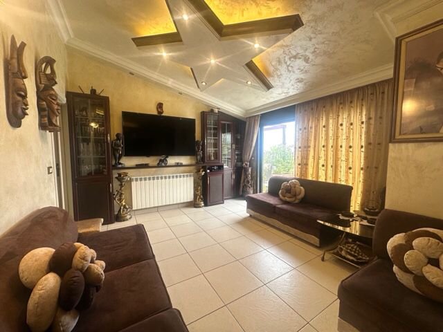 450SQM Duplex Apartment For Sale in Haret Sakher - Keserwan ( Prime location ) — photo 7