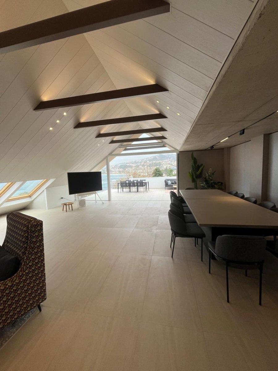 Loft for rent in Okaybe with terrace and full sea biew — photo 4