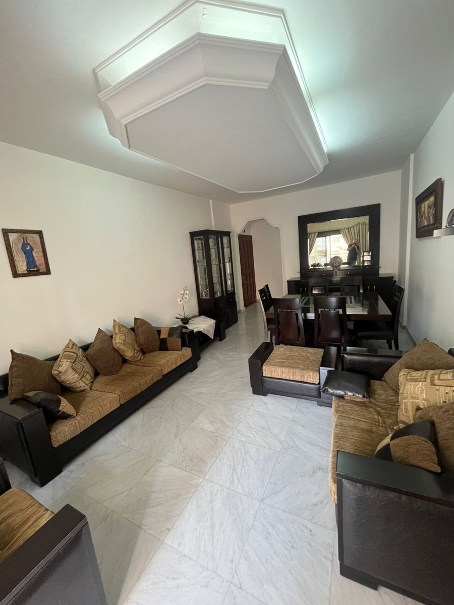 Apartment for sale in Kfaryassin with underground parking fully decorated and furnished — photo 2