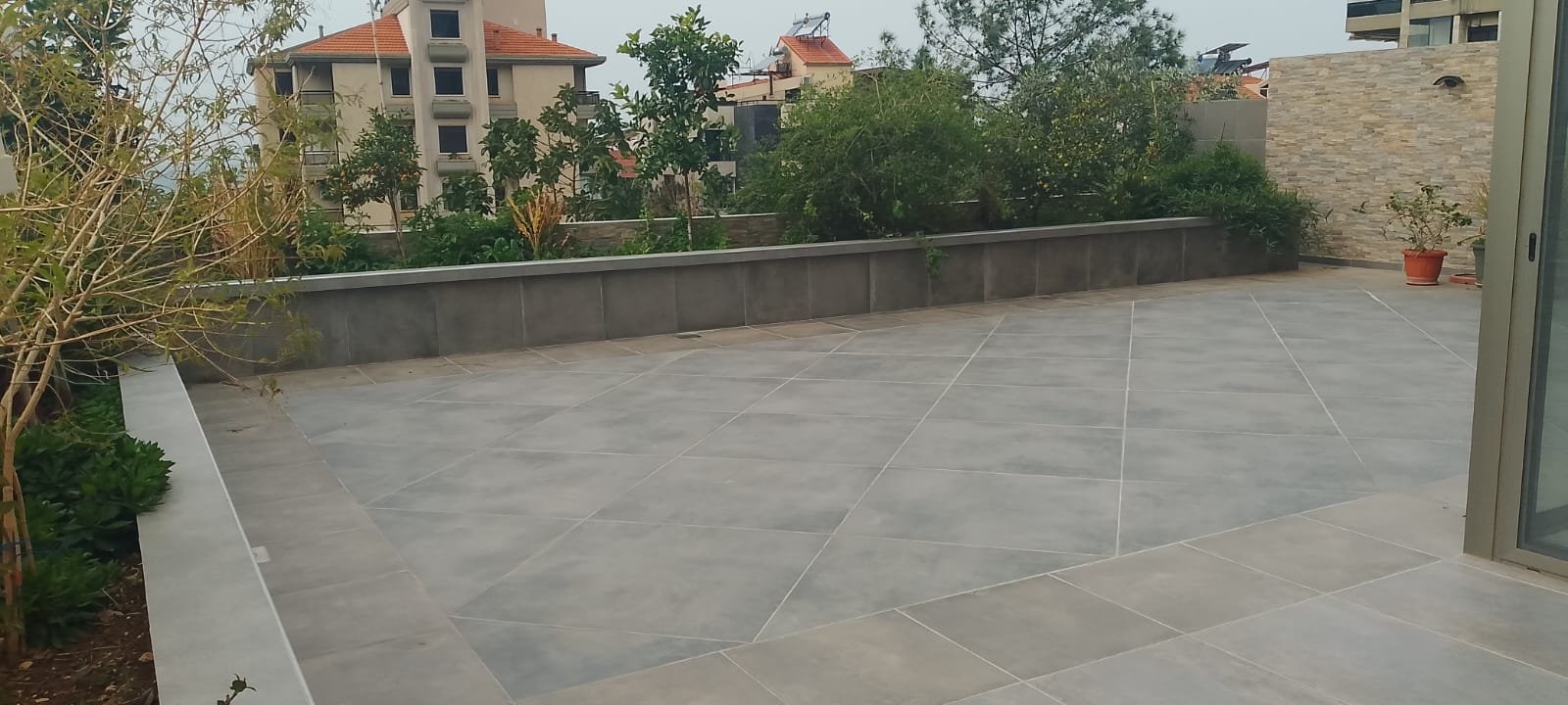 Apartment for sale in Kfarhbab with terrace — Kfarhbab