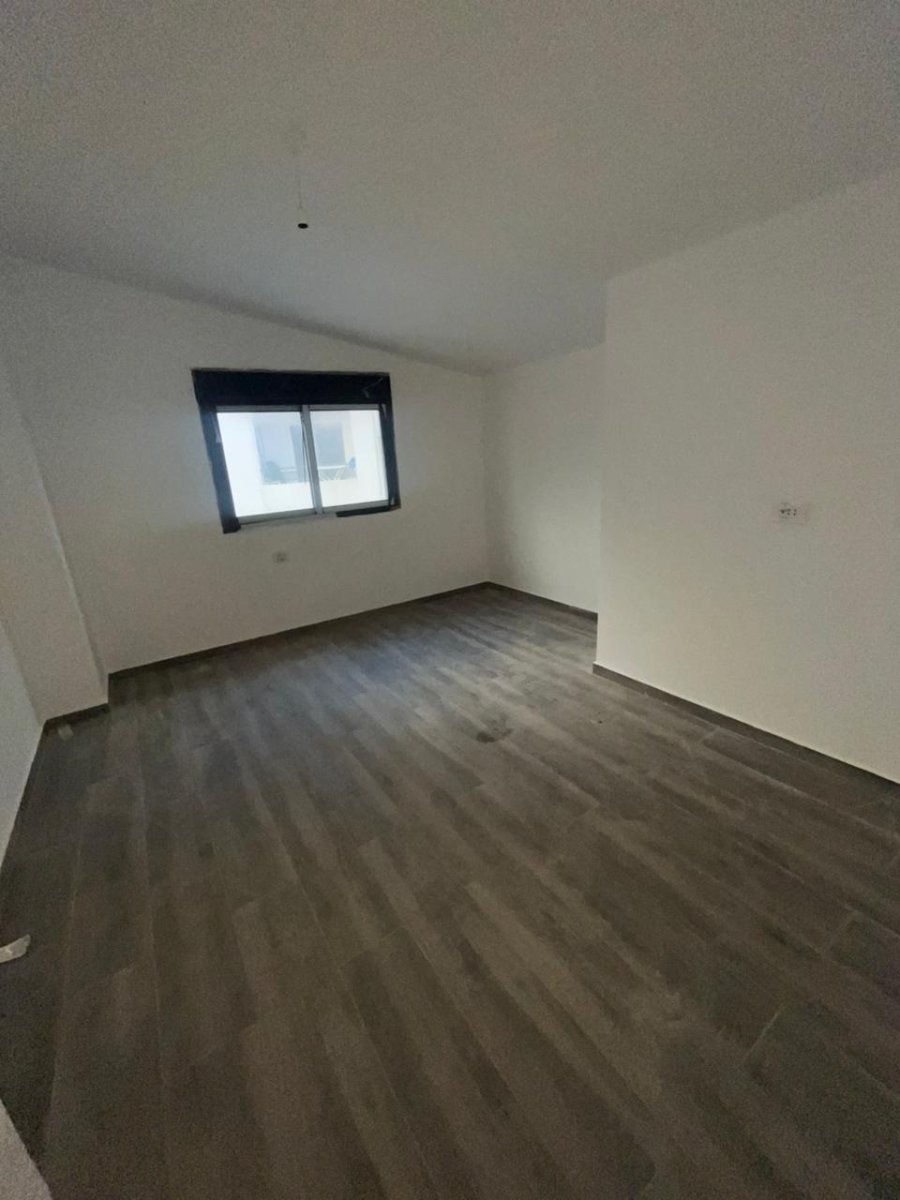 Apartment for sale in Adma with terrace — photo 5