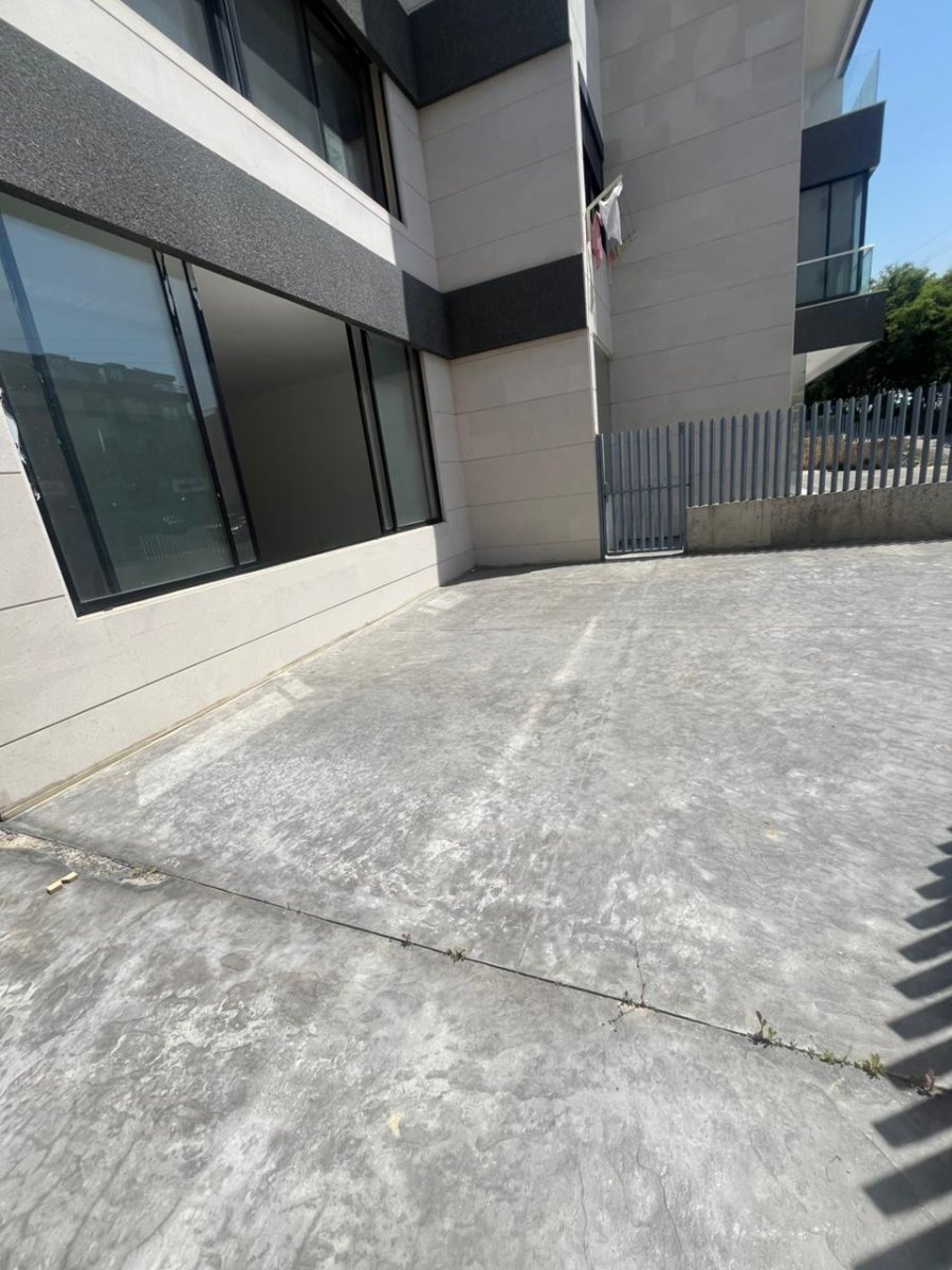 Apartment for sale in Adma with large terrace — photo 10