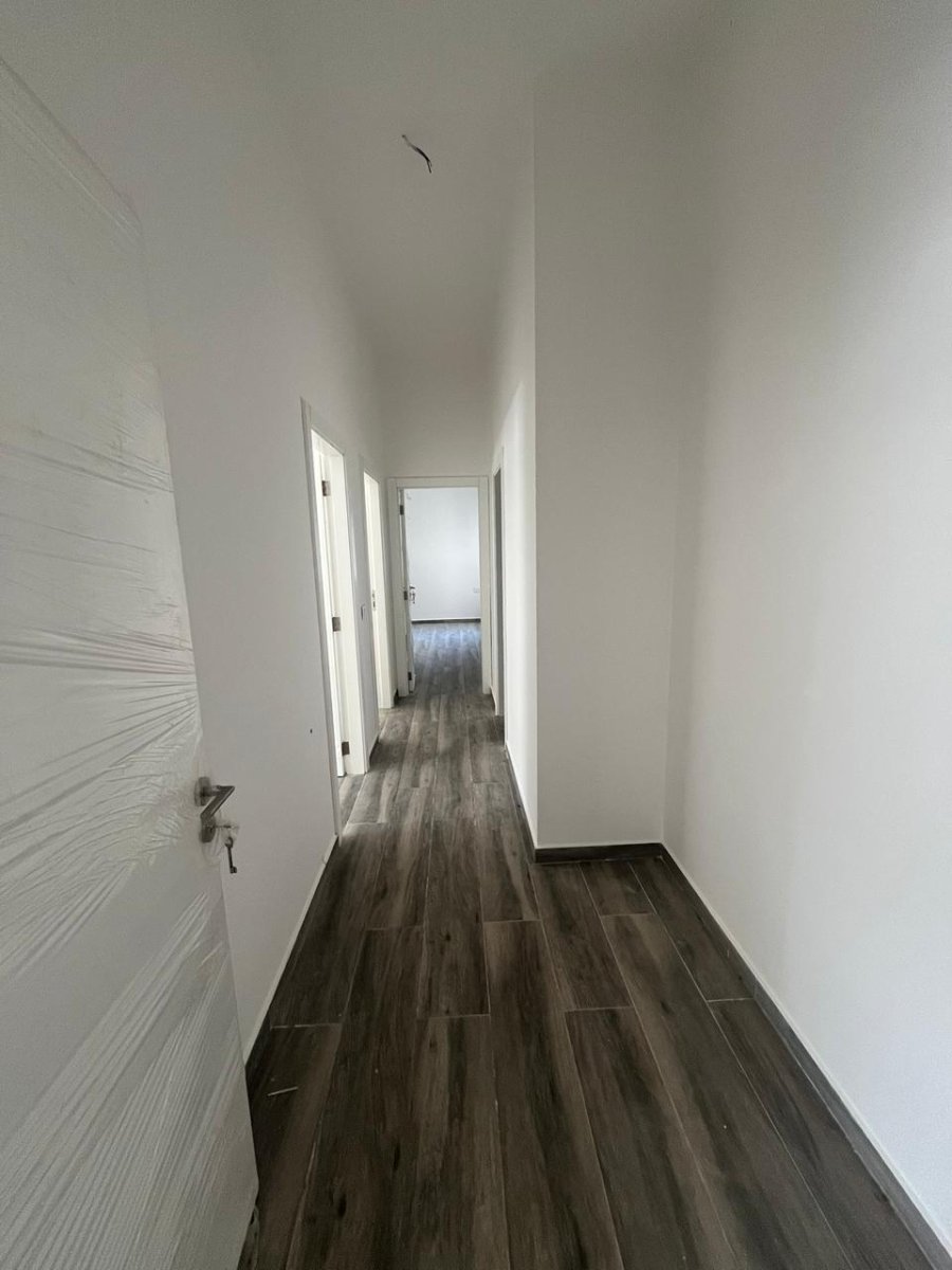 Apartment for sale in Adma with large terrace — photo 6