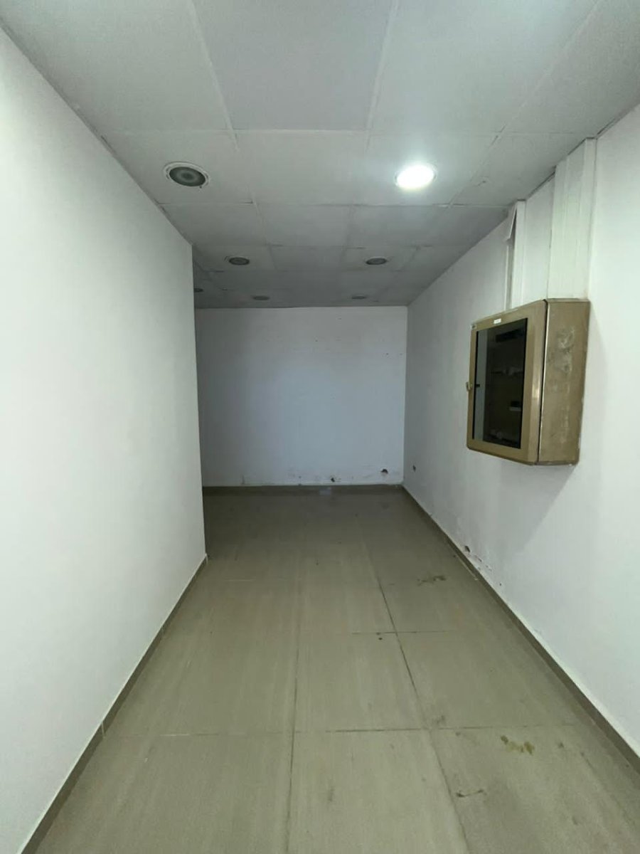 137 SQM shop for rent in Tabarja — photo 8