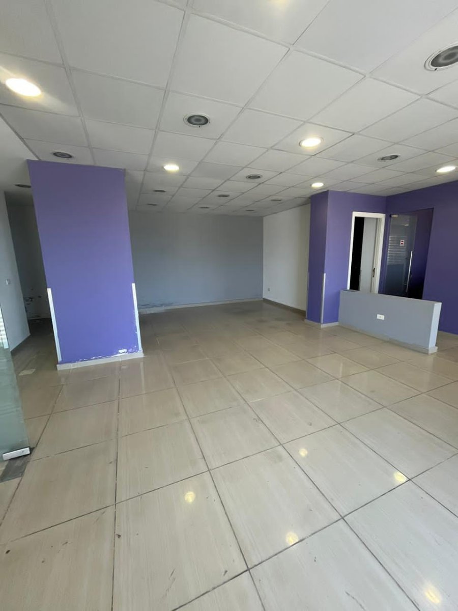 137 SQM shop for rent in Tabarja — main photo