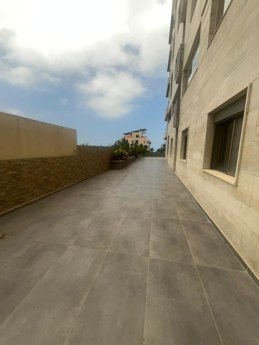 218 SQM apartment for sale in Kfarhbab with 150 SQM terrace — photo 7
