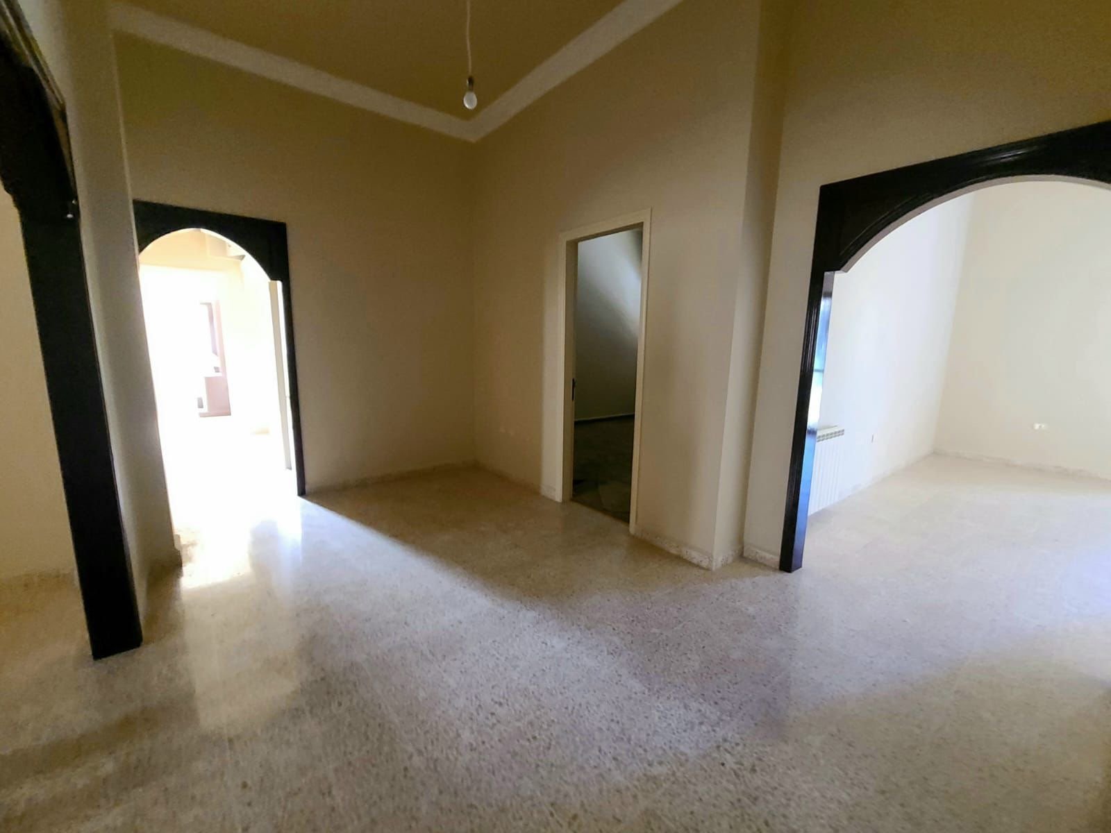 200sqm Detached House For Sale In Elisar - Metn — photo 2