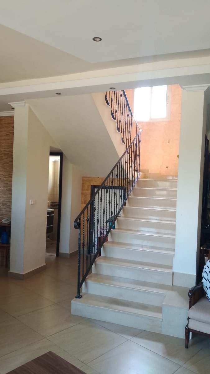 Villa — main photo