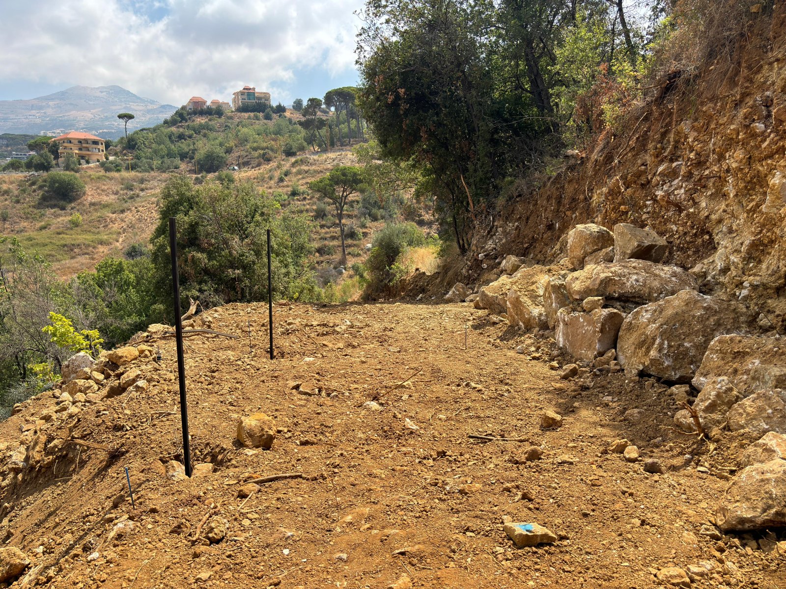 1660SQM Land for Sale in Chbaniyeh - Baabda — main photo