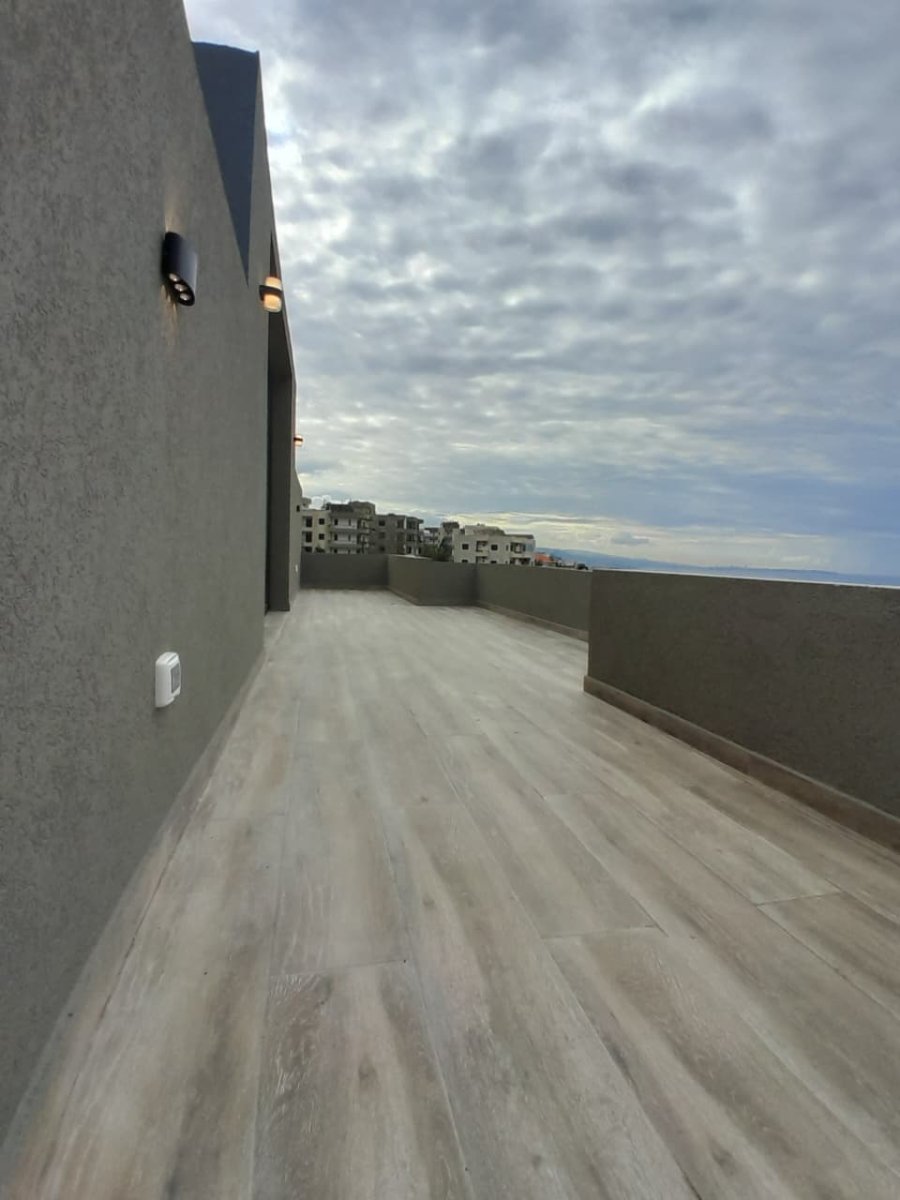 wonderful 3rd floor apartment + roof for sale — photo 18