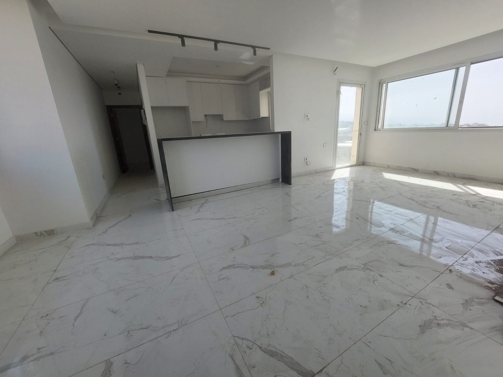 Apartment for sale directly on the main road — photo 2