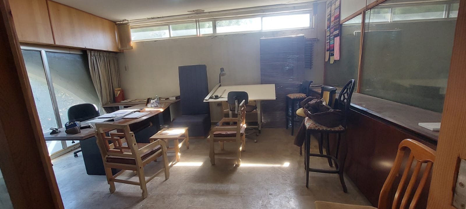 Showroom available directly on Amchit main road — photo 7