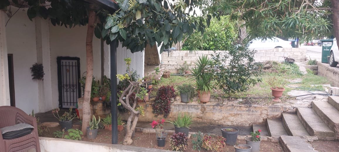 Land for sale with whole building on it — photo 3