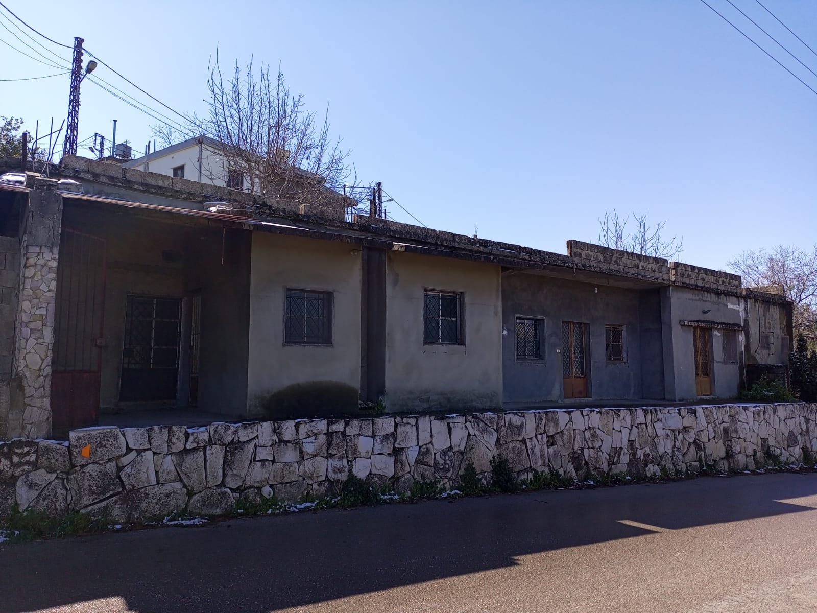 320sqm Land & Apartment for Sale in Obaidat Jbeil — photo 14