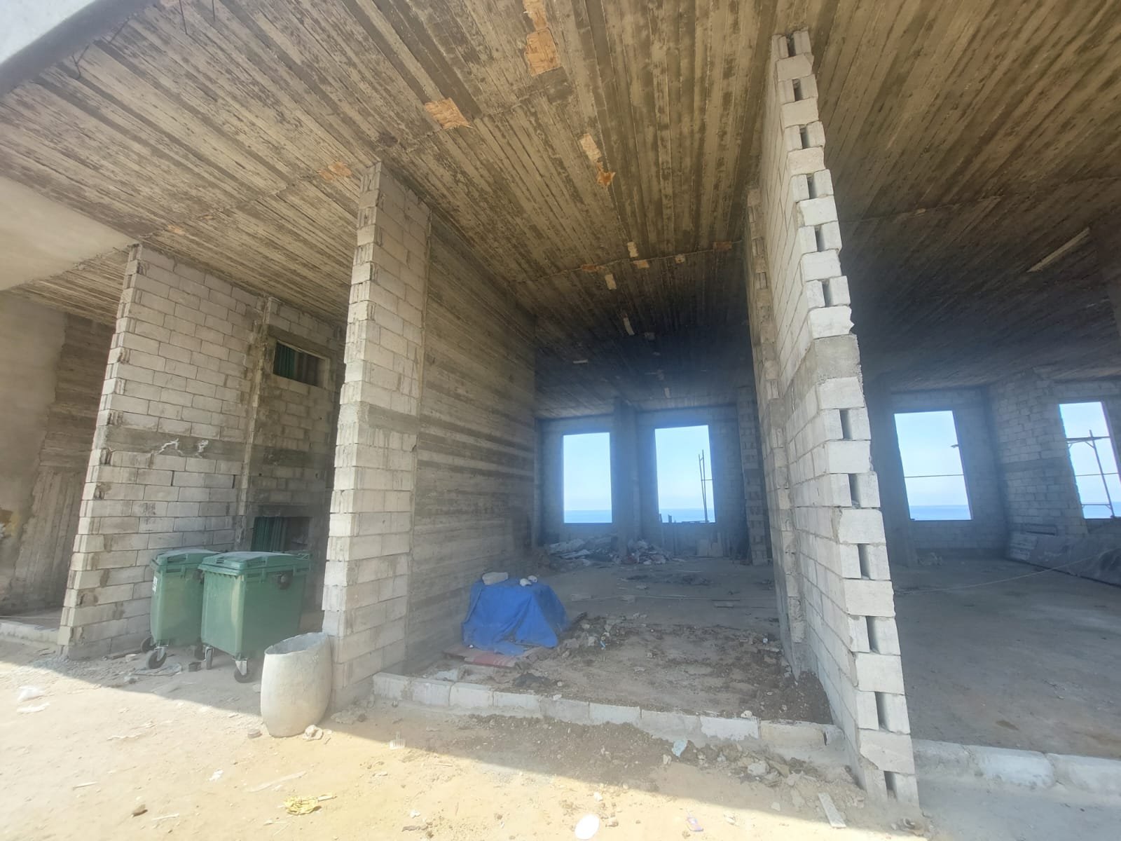 100m Shop for Rent Halat Highway — photo 3