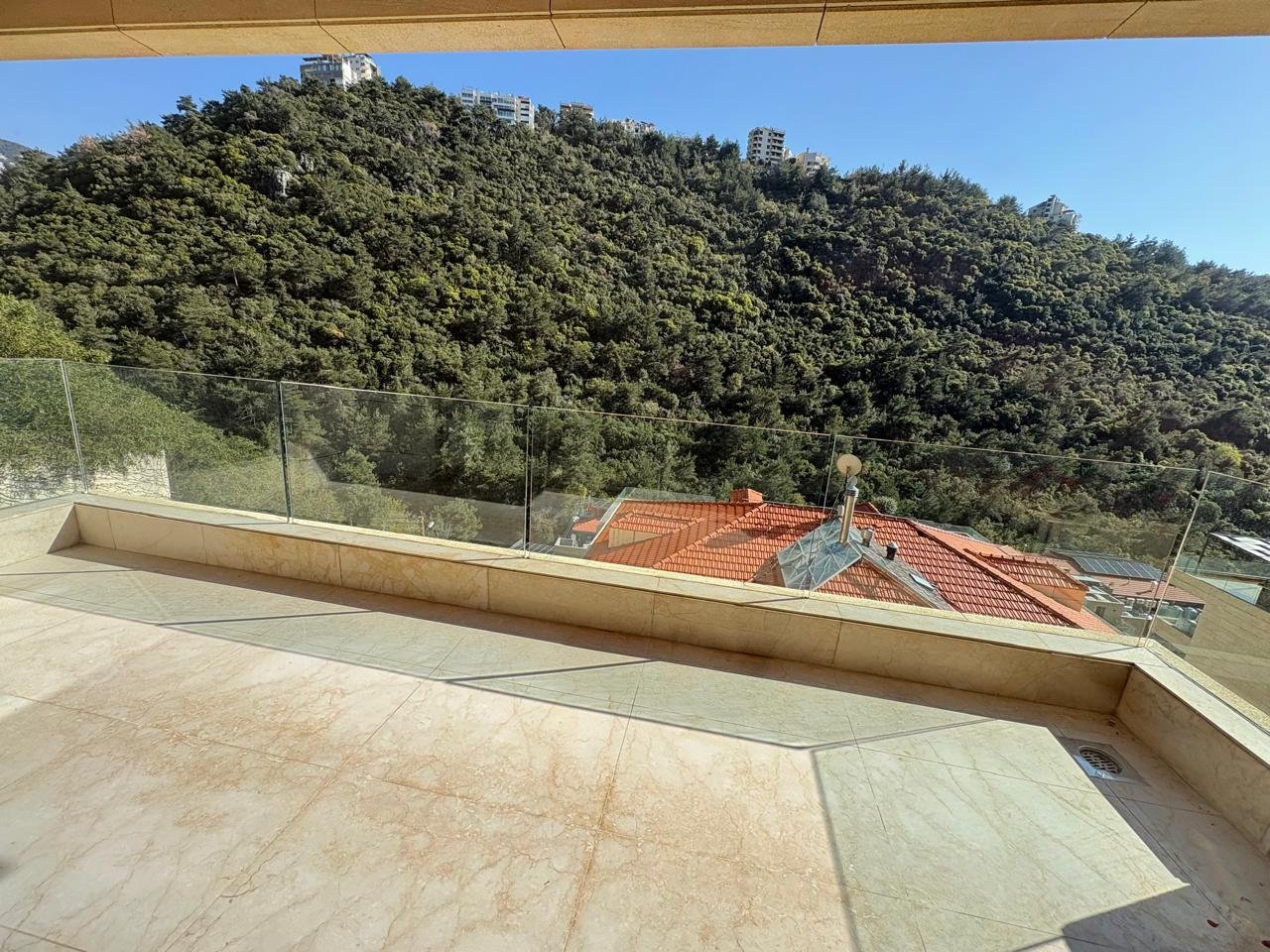 220SQM Apartment for Sale in Bayada, Metn (Sea View) — photo 8