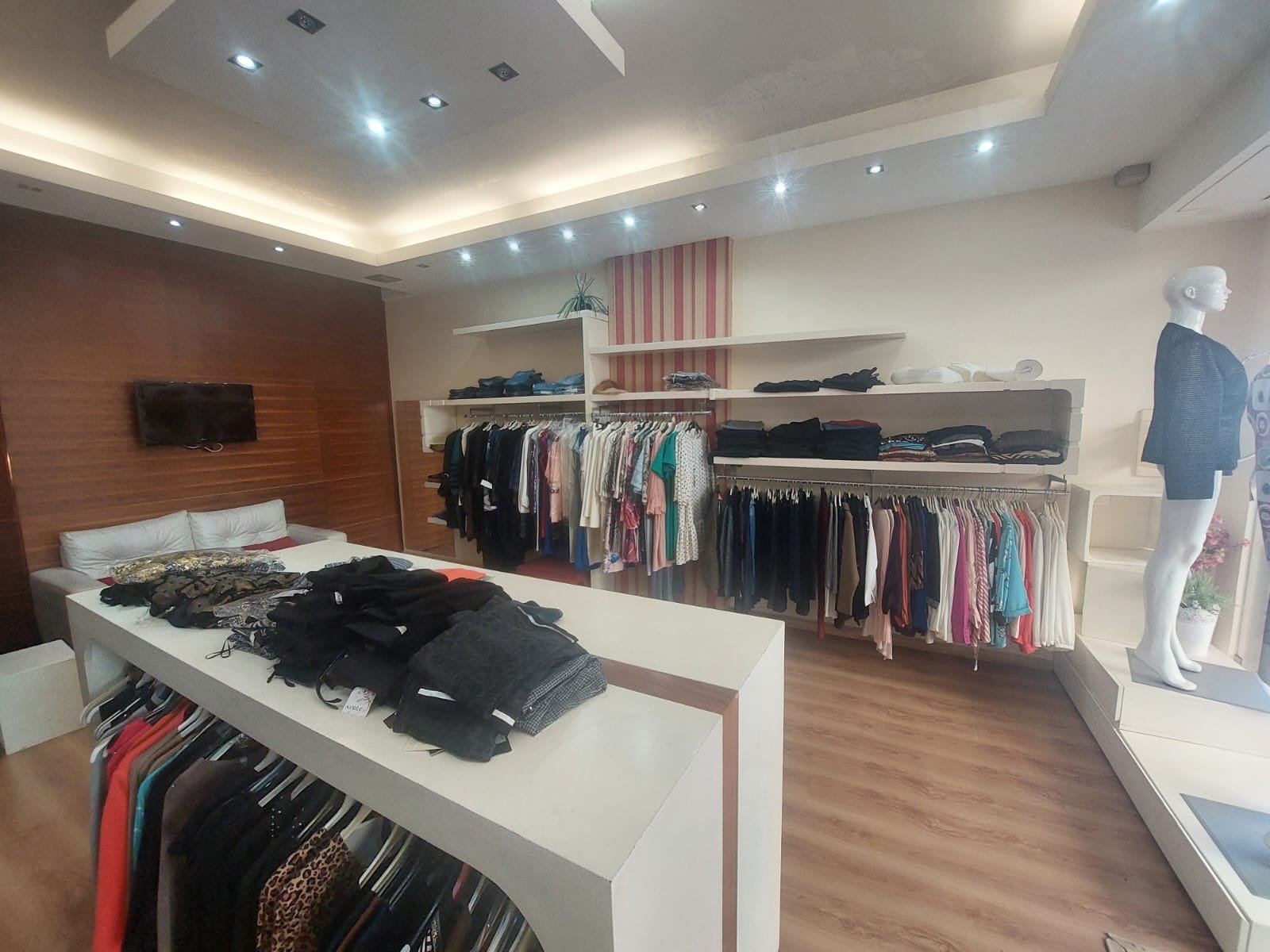 Shop for Rent in Jbeil Commercial Center — Jbeil ( Byblos )